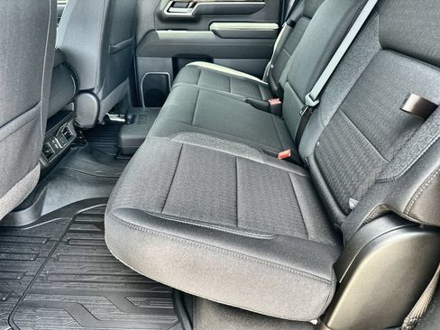 New 2026 GMC Sierra 2500 SLE w/ SLE Value Package; AWD/4WD image 16