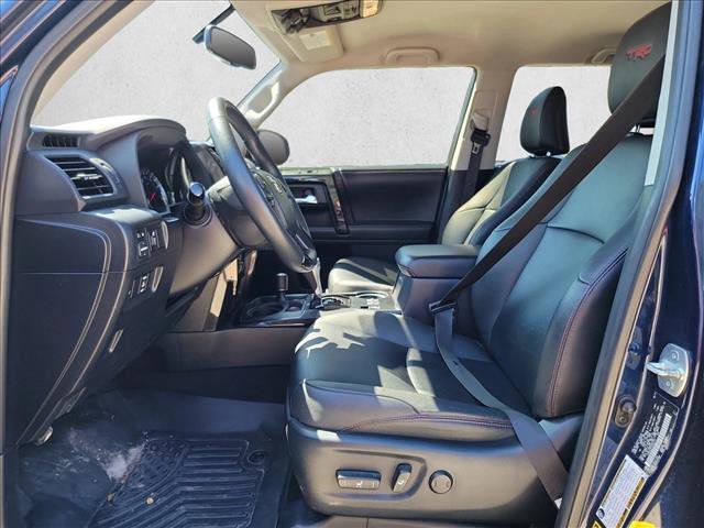 Used 2019 Toyota 4Runner TRD Off-Road Premium AWD/4WD image 17