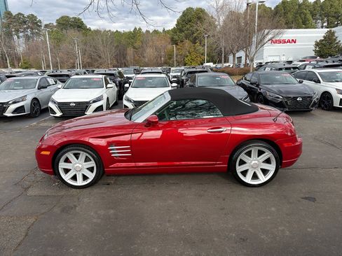 Used 2005 Chrysler Crossfire Limited image 4