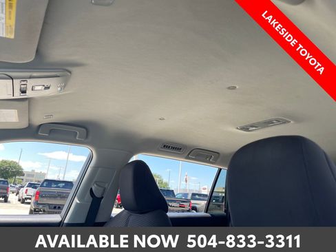 Used 2023 Toyota Highlander L FWD image 29