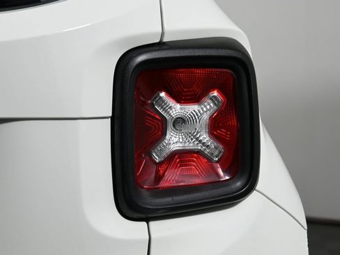 Used 2022 Jeep Renegade Limited w/ Sun, Sound & Wheels Group image 13