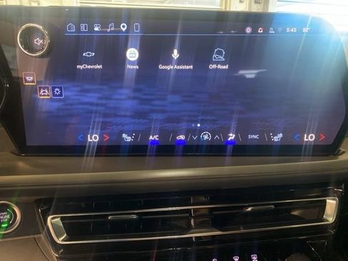 Used 2024 Chevrolet Traverse LS w/ LPO, Floor Liner Package FWD image 19