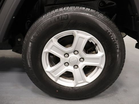 Certified 2022 Jeep Wrangler Unlimited Sport image 25