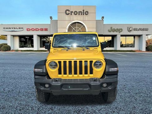 Used 2021 Jeep Wrangler Sport image 8