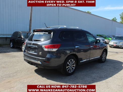 Used 2013 Nissan Pathfinder SL w/ Trailer Tow Pkg AWD/4WD image 4