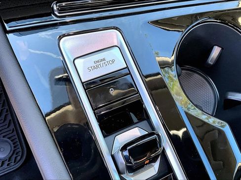 New 2026 Volkswagen Atlas Peak Edition image 29