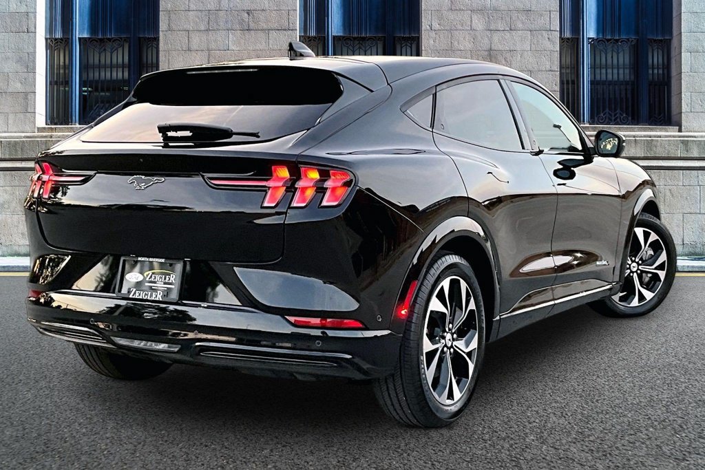 Certified 2023 Ford Mustang Mach-E Premium AWD/4WD image 11