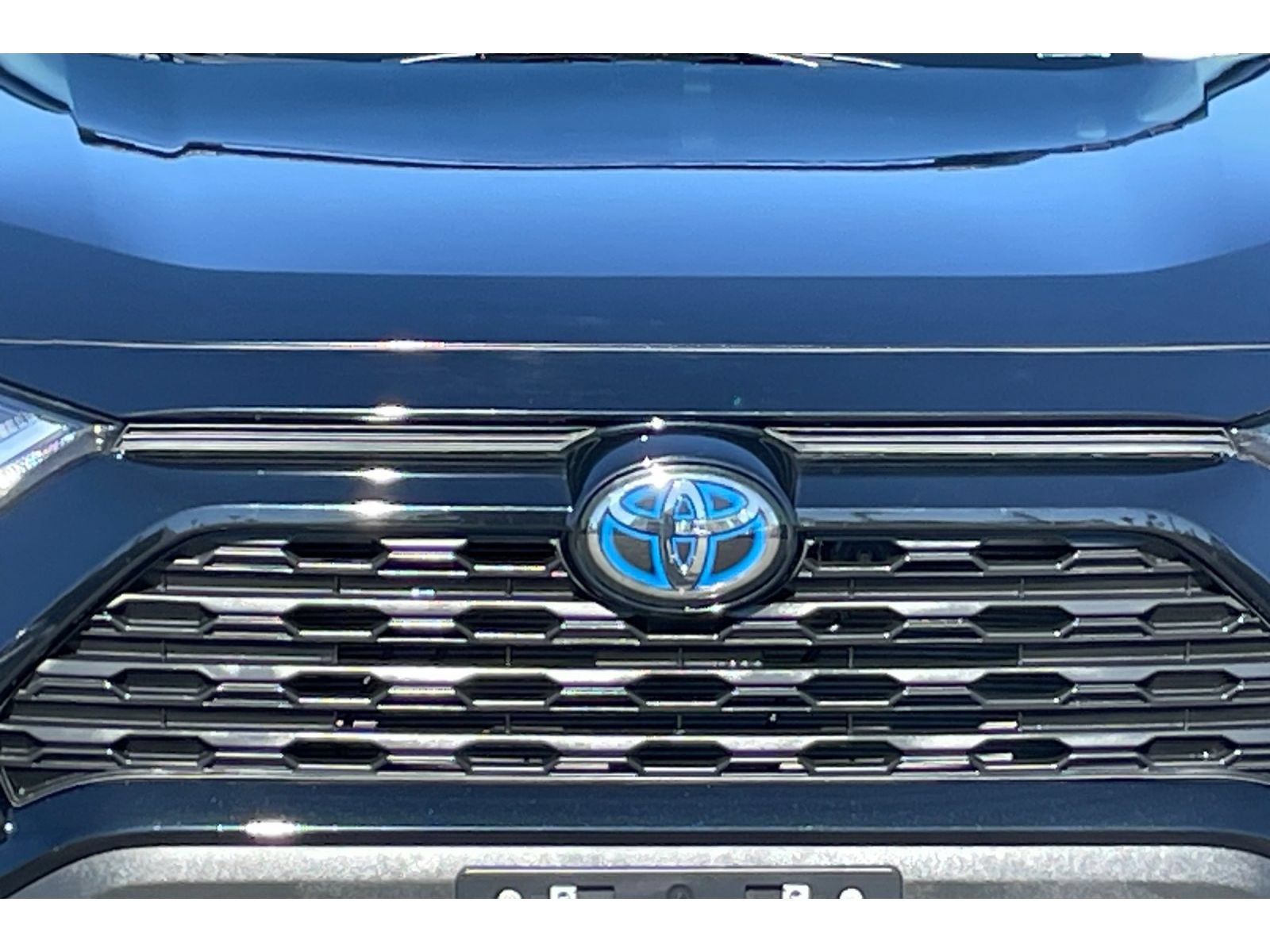 Used 2024 Toyota RAV4 XLE Premium w/ Weather Package AWD/4WD image 46