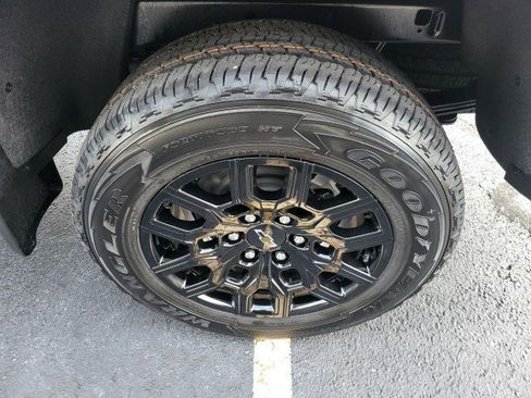 New 2026 Chevrolet Colorado W/T image 27