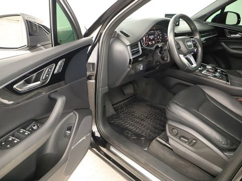 Used 2019 Audi Q7 3.0T Premium Plus w/ Premium Plus Package AWD/4WD image 14