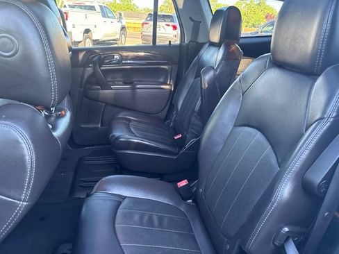 Used 2017 Buick Enclave Leather AWD/4WD image 27