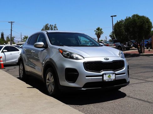 Used 2019 Kia Sportage LX FWD image 14