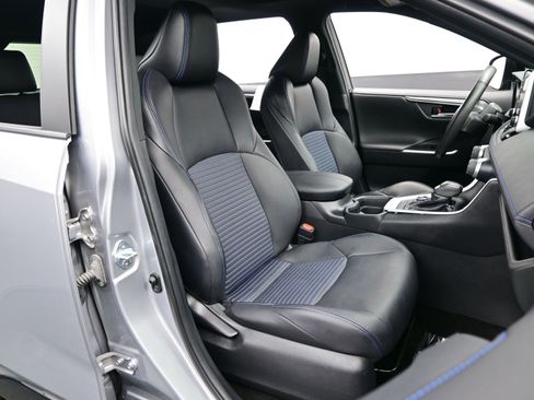 Used 2021 Toyota RAV4 XSE image 14