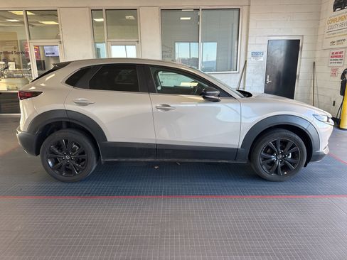 Used 2024 MAZDA CX-30 AWD 2.5 S w/ Select Sport Pkg image 4