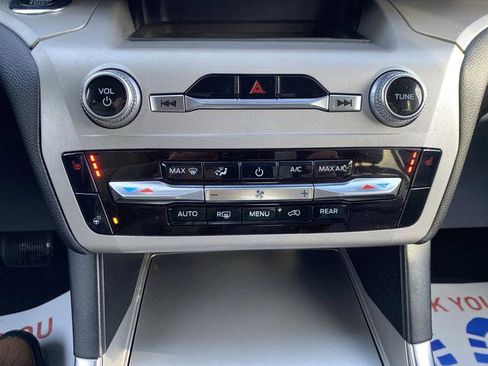 Certified 2023 Ford Explorer XLT w/ Equipment Group 202A image 19