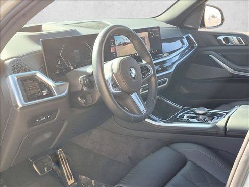 Used 2026 BMW X5 xDrive40i w/ M Sport Package AWD/4WD image 10