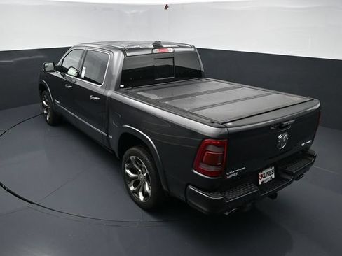 Used 2022 RAM 1500 Limited w/ Body-Colour Bumper Group AWD/4WD image 43