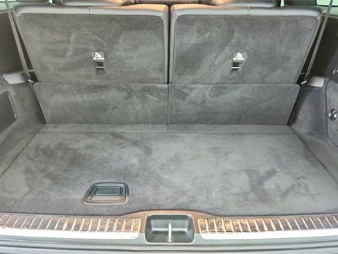 Used 2025 Mercedes-Benz GLS 450 4MATIC image 15