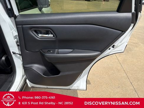 Certified 2025 Nissan Rogue SV FWD image 35
