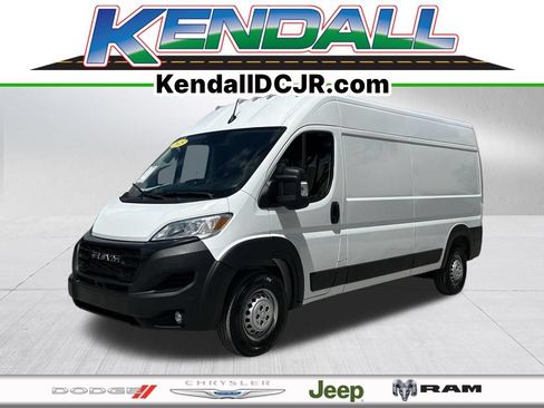 Used 2025 RAM ProMaster 3500 w/ Convenience Group FWD image 1