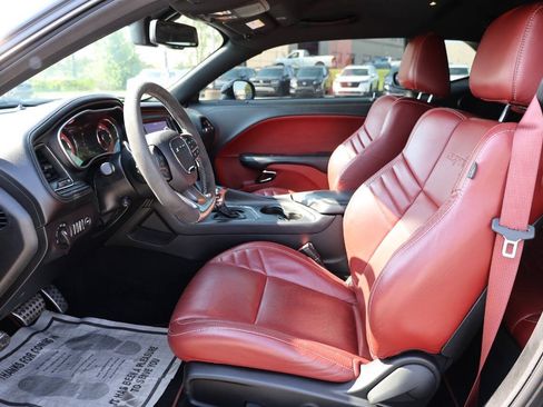 Used 2023 Dodge Challenger SRT Hellcat RWD image 13