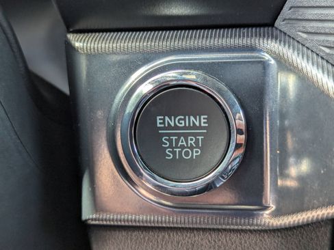 Certified 2025 Ford F150 Raptor AWD/4WD image 38