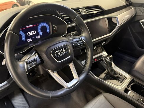 Used 2020 Audi Q3 2.0T Premium AWD/4WD image 19