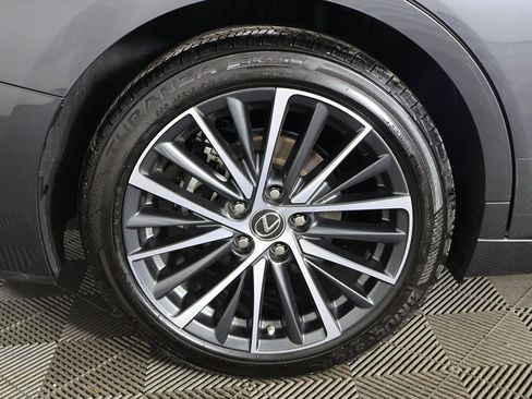 Used 2025 Lexus ES 350 w/ Premium Package image 23