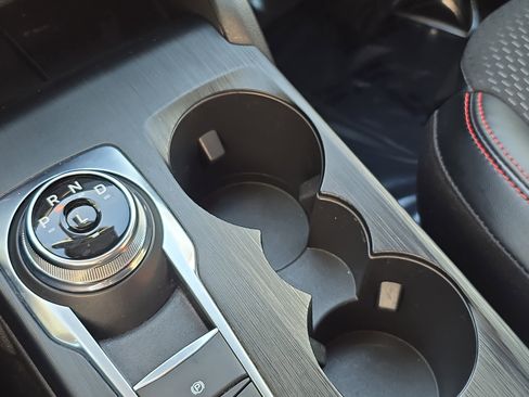 Used 2025 Ford Escape ST-Line w/ Tech Pack #1 image 31