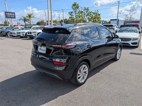 Certified 2023 Chevrolet Bolt EUV LT w/ Comfort Package image 12