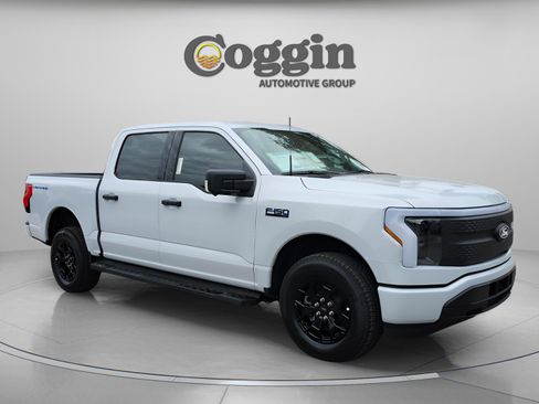 New 2025 Ford F150 Lightning XLT image 7