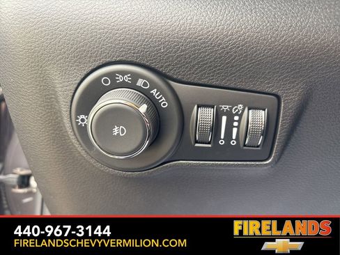 Used 2024 Jeep Compass Limited image 16
