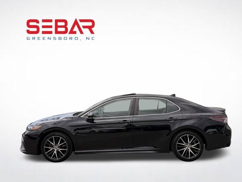 Used 2023 Toyota Camry SE AWD/4WD image 14