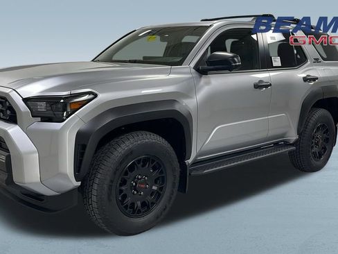 Used 2025 Toyota 4Runner TRD Off-Road Premium image 1