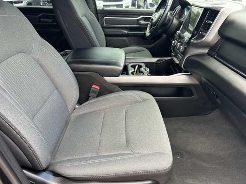 Used 2022 RAM 1500 Big Horn AWD/4WD image 11