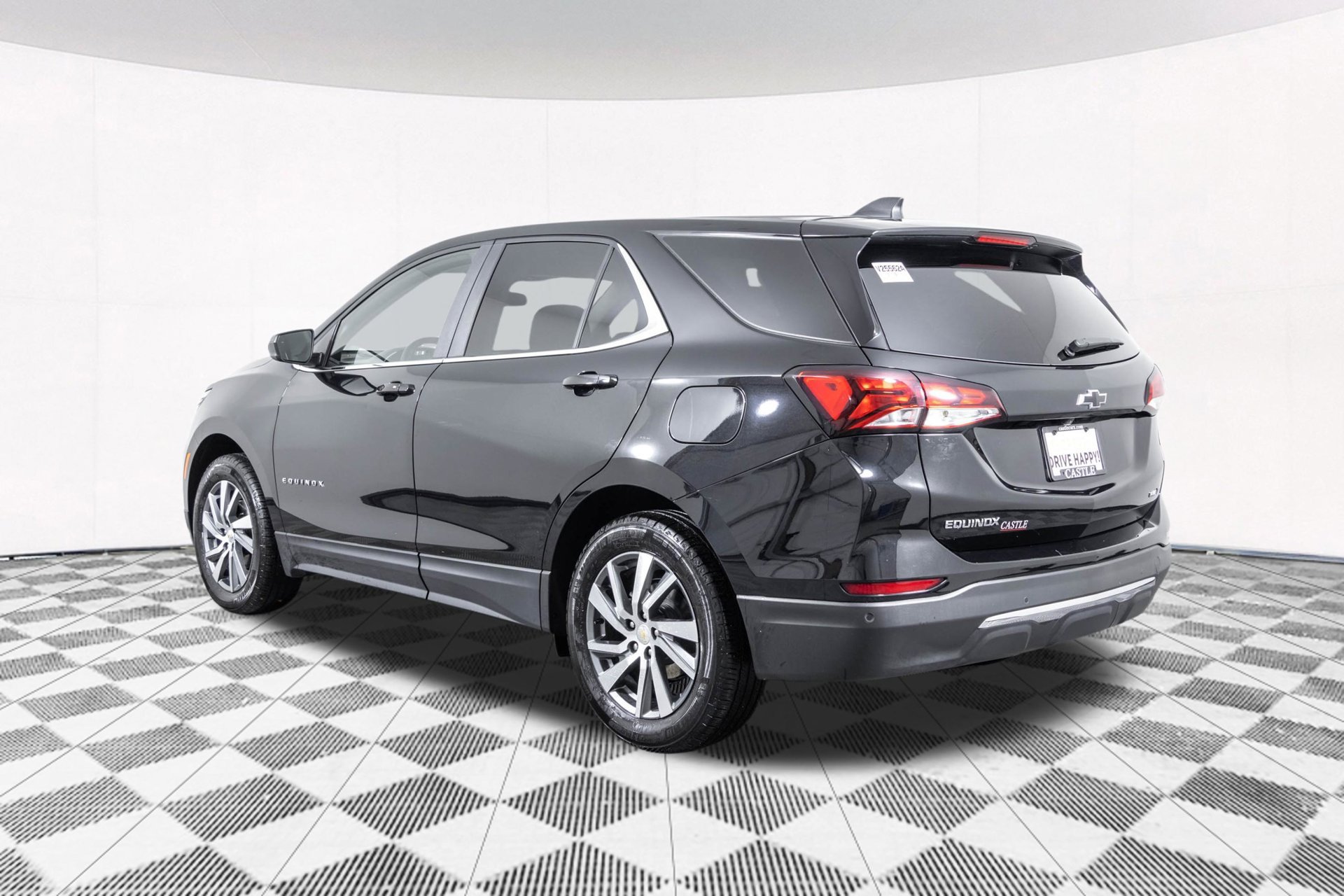 Used 2024 Chevrolet Equinox LT w/ LPO, Floor Liner Package AWD/4WD image 16