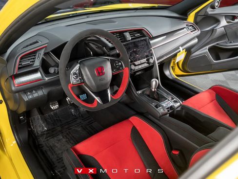 Used 2021 Honda Civic Type R Limited image 13