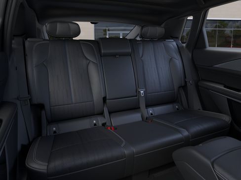 New 2027 Cadillac Lyriq Sport AWD/4WD image 18