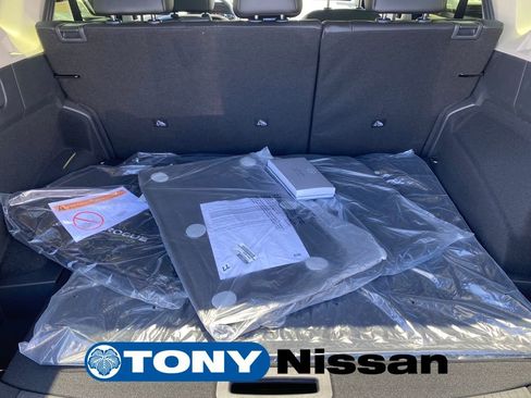 New 2026 Nissan Rogue SV FWD image 29