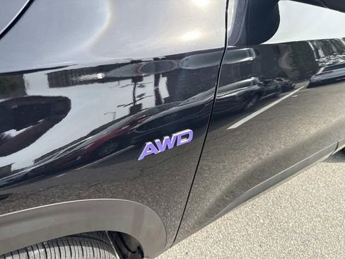 Used 2022 Kia Seltos SX w/ Sunroof Package image 14