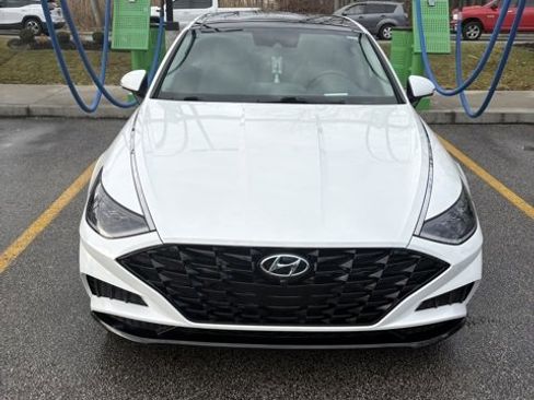Used 2022 Hyundai Sonata Limited image 34