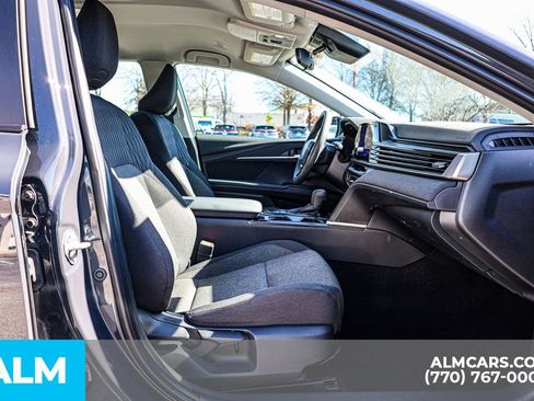 Used 2025 Toyota Camry LE image 22