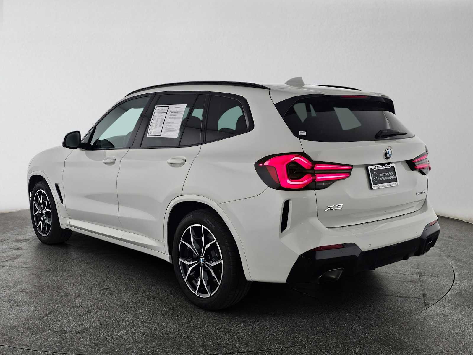 Used 2024 BMW X3 sDrive30i w/ M Sport Package RWD image 5