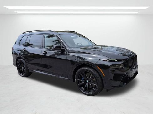New 2026 BMW X7 xDrive40i w/ Executive Package image 2