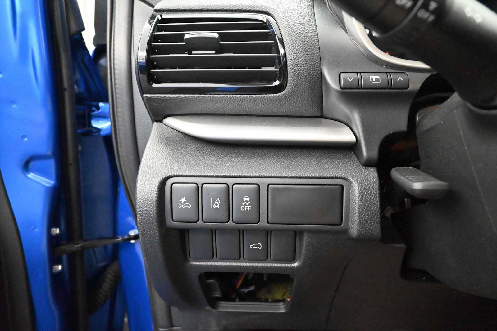 Used 2025 Mitsubishi Eclipse Cross SE AWD/4WD image 12