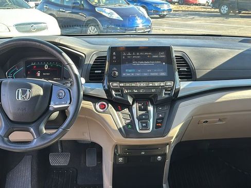 Used 2019 Honda Odyssey EX-L image 12