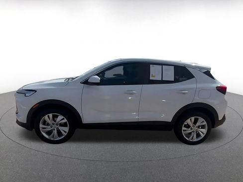 Used 2026 Buick Encore GX Preferred FWD image 7