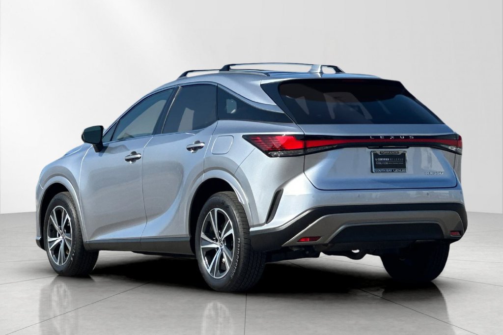 Certified 2025 Lexus RX 350 Premium w/ Accessory Package FWD image 4
