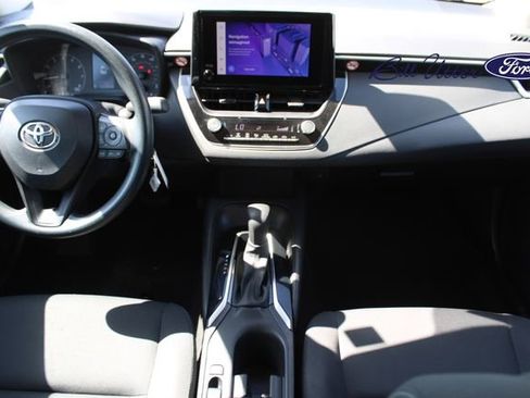 Used 2024 Toyota Corolla LE image 15