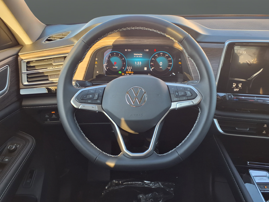 Used 2026 Volkswagen Atlas SEL AWD/4WD image 47